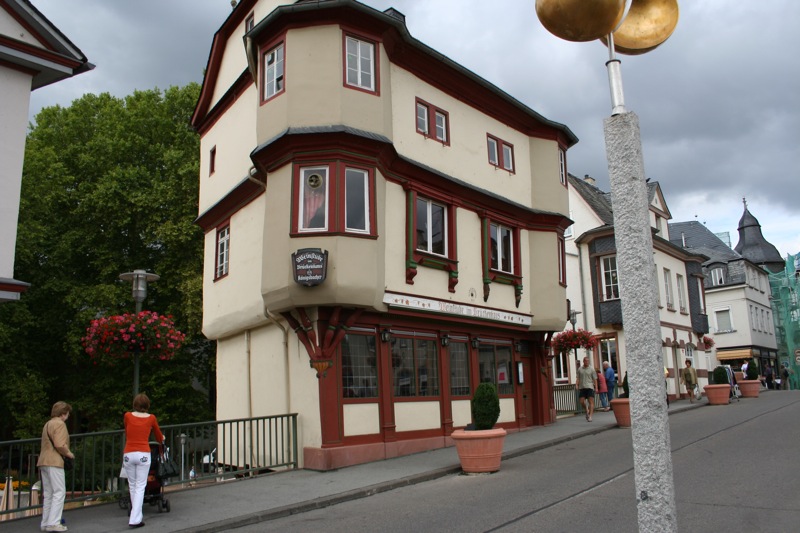 Bad Kreuznach bridge houses