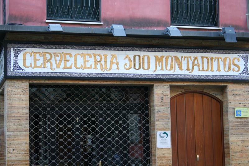 Cien Montaditos